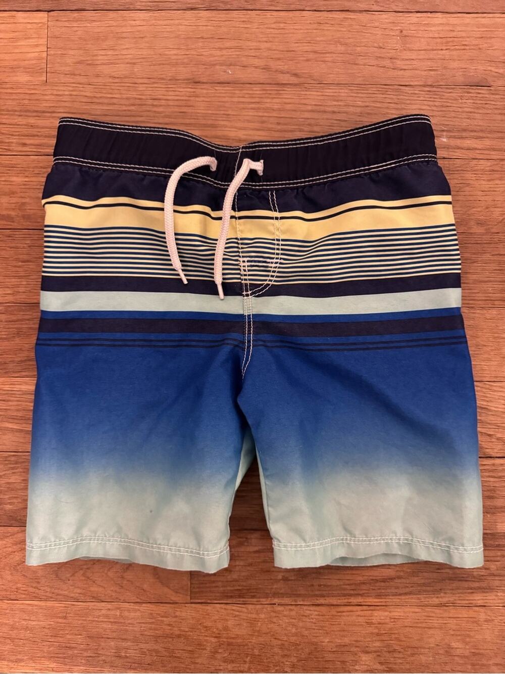 Old Navy Boy's Blue Striped Swim Trunks - Size 4T
 b19